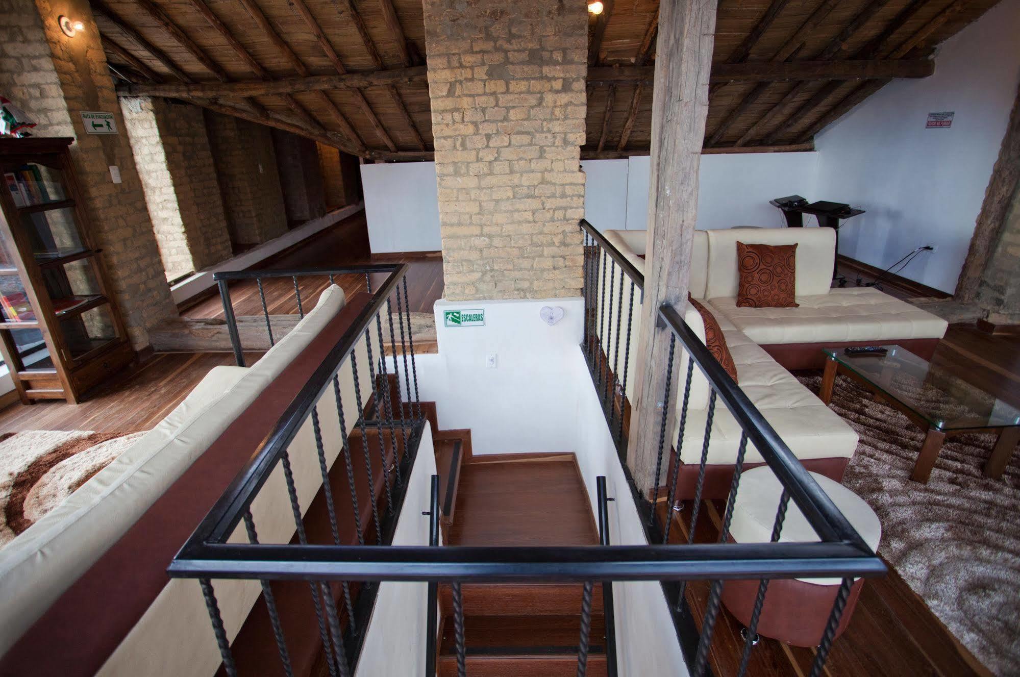 Arche Noah Boutique Hostel Bogota Bagian luar foto
