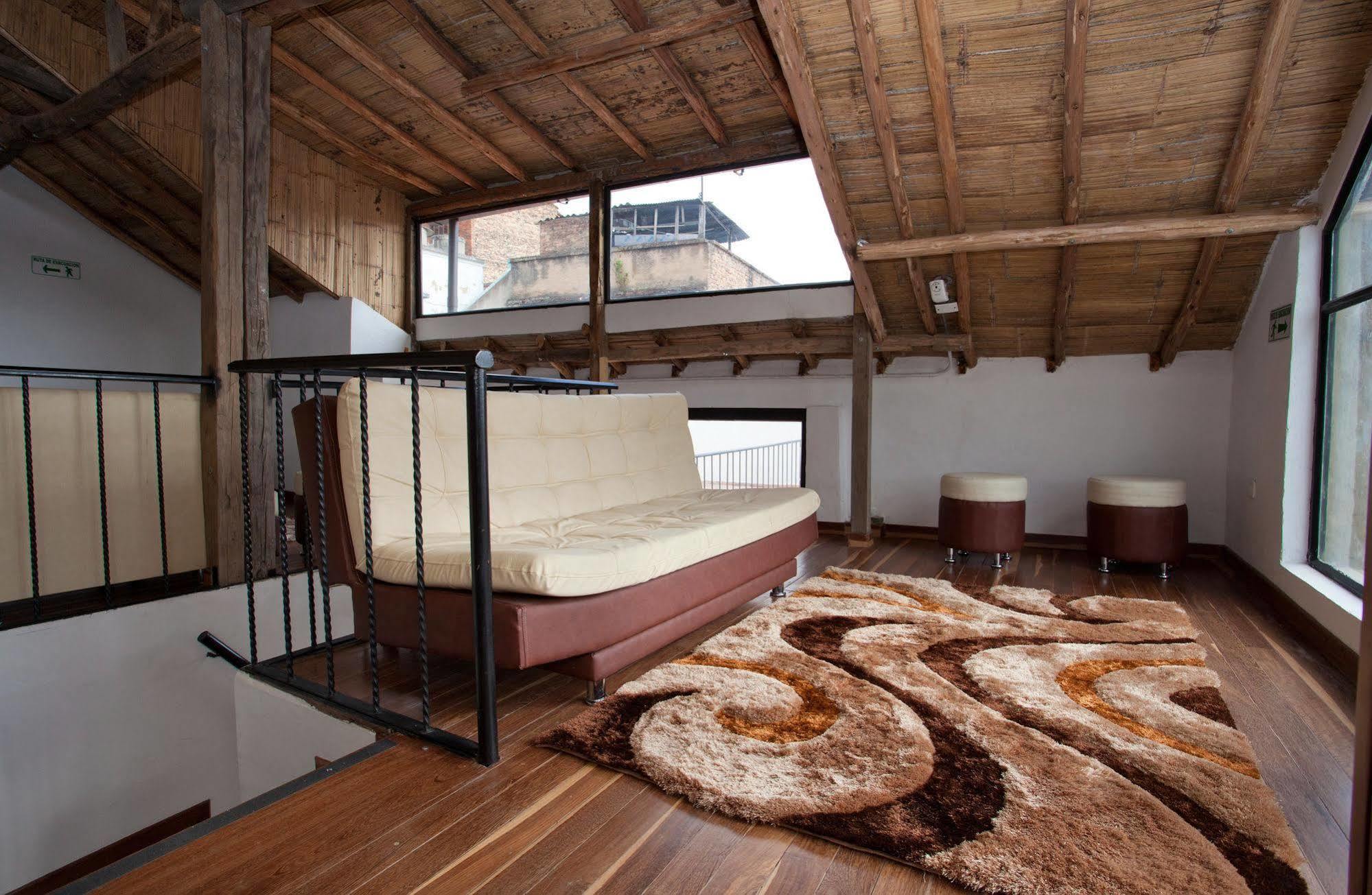 Arche Noah Boutique Hostel Bogota Bagian luar foto