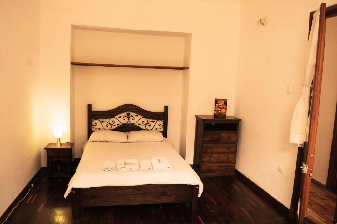 Arche Noah Boutique Hostel Bogota Bagian luar foto